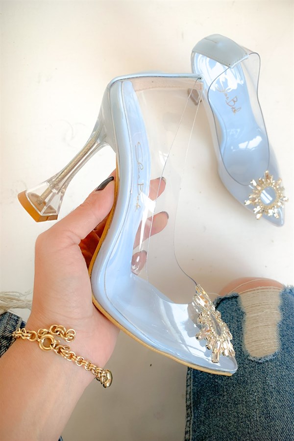 Fuego Baby Blue Patent Leather Stilettos With Stony