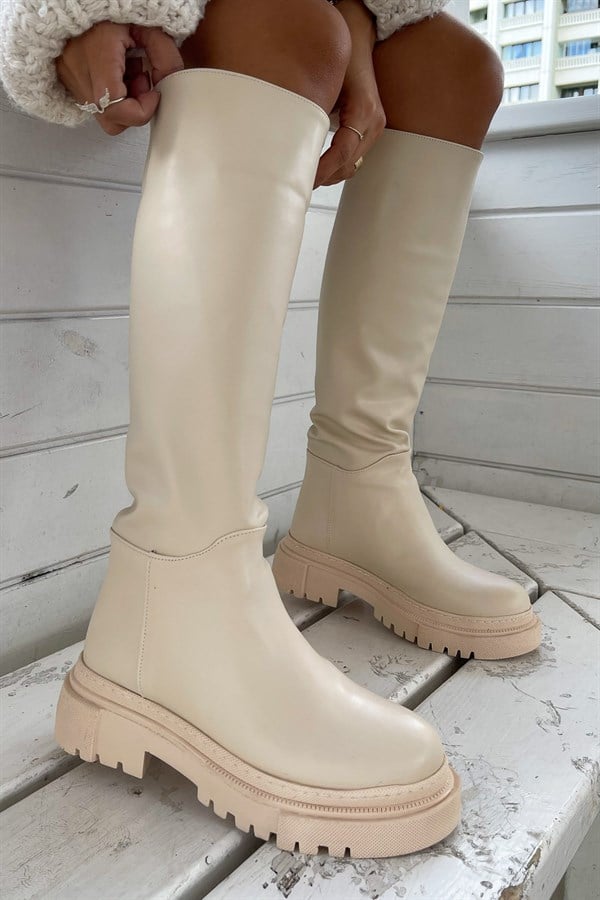 Golf Beige Leather Boots