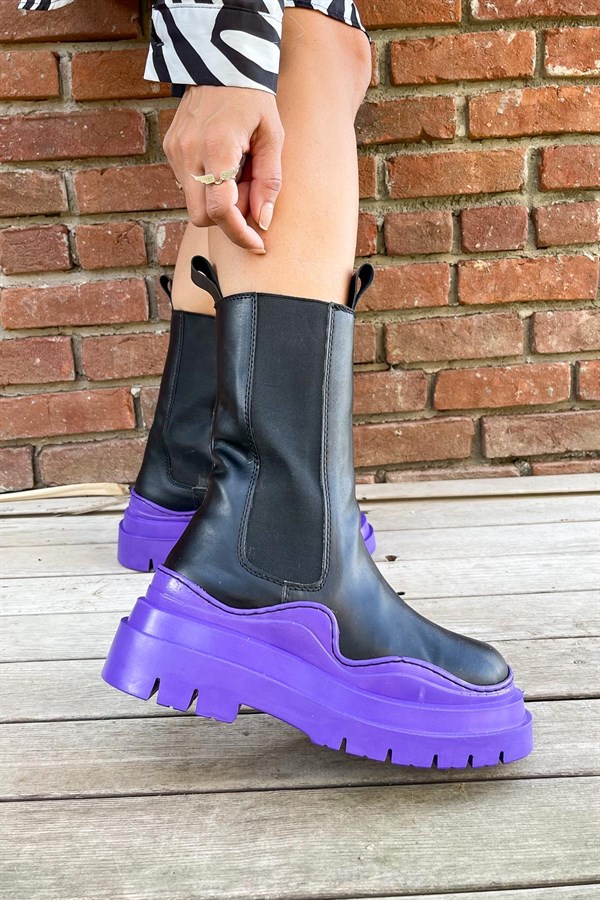 Hangout Lilac Sole Boots